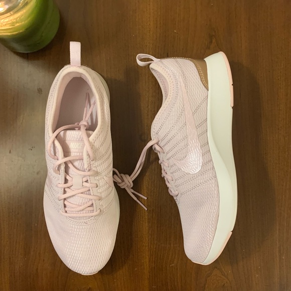 NEW Nike Dualtone Racer Shoe w/ box - Picture 2 of 8